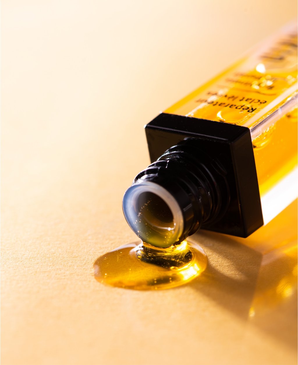 Відновлюючий засіб для губ-BRIGHTNESS LIP REPAIR-зображення_2